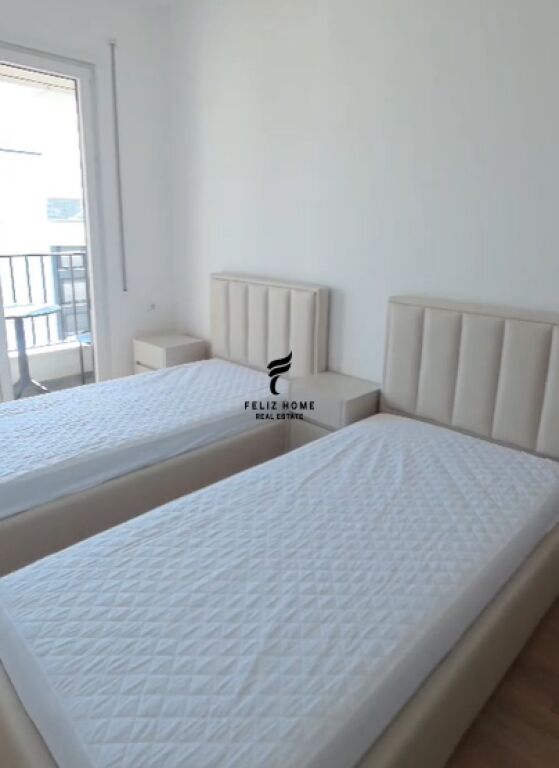 APARTAMENT ME QERA 2+1 5 MAJI 60.000 LEKE FH-93858