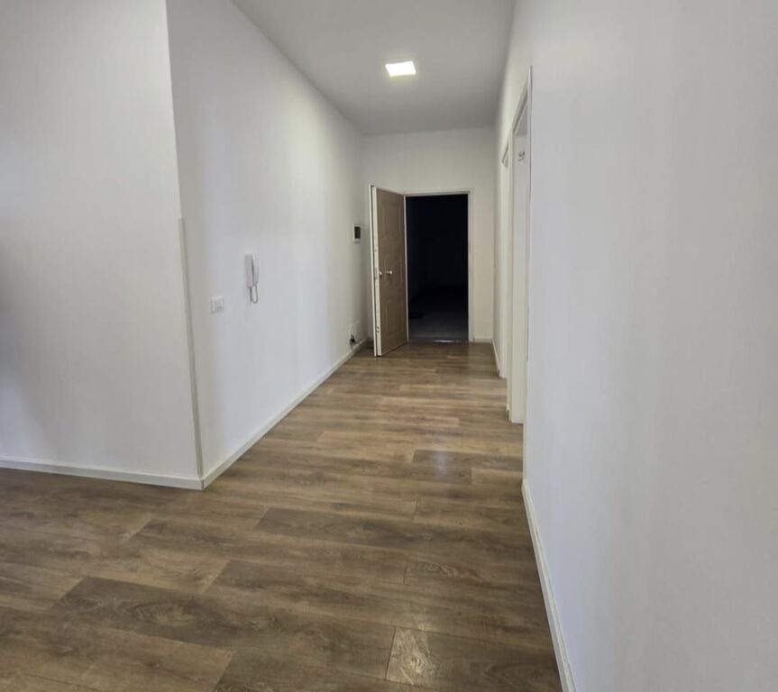 Apartment 3+1+2 for rent at Komuna e Parisit, KIKA 2