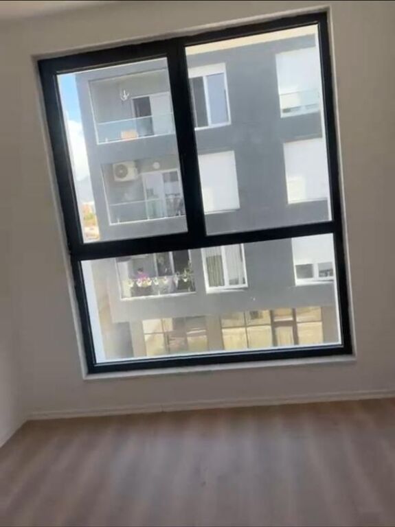 Apartament 2+1+2 me Qera në Rrugën "Jordan Misja", Tiranë (70,000 ALL/ muaj)