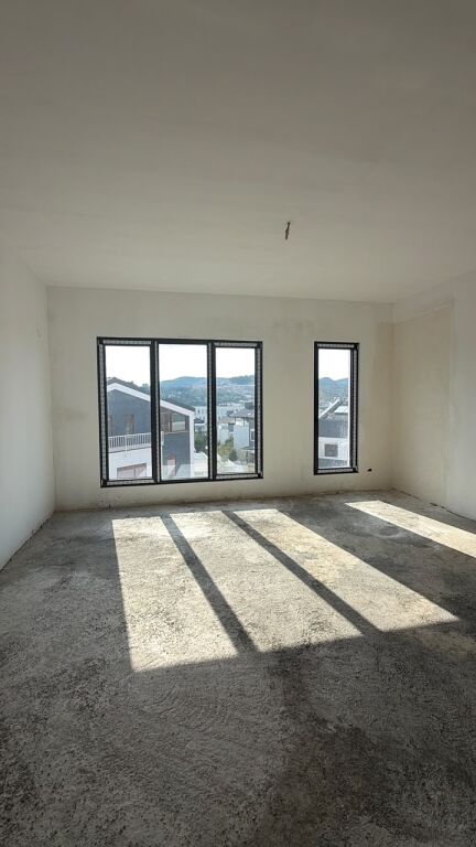 🏡 OCCASIONE | VENDESI DUPLEX – PICADILLY, TEG
