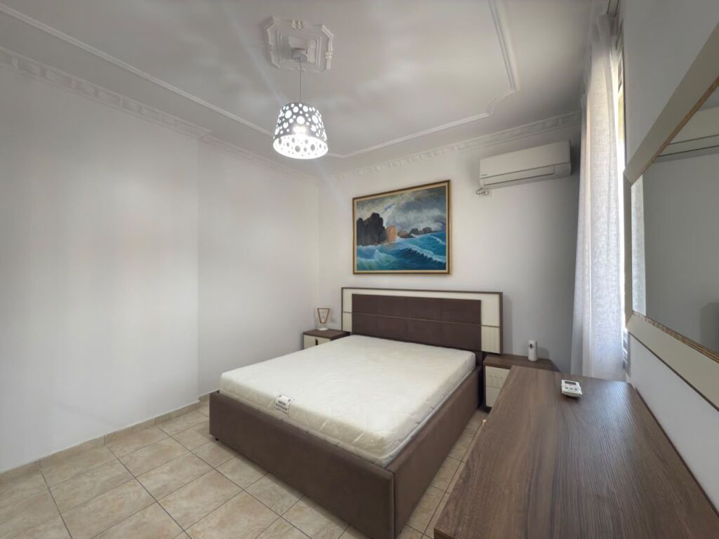 🏡 JEPET ME QIRA AFATGJATË APARTAMENT 1+1, VLORË