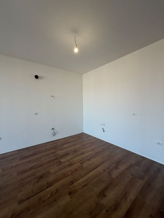 Rent | Apartament 2 + 1+ Depo | Rruga 5 Maji | 550 €/month