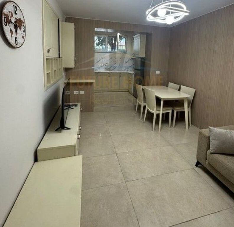 Shitet, Apartament 1+1, Selvia, Tirane