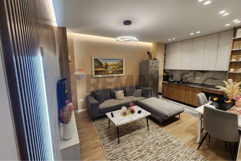 2+1 Apartment for Sale – Fratari Complex