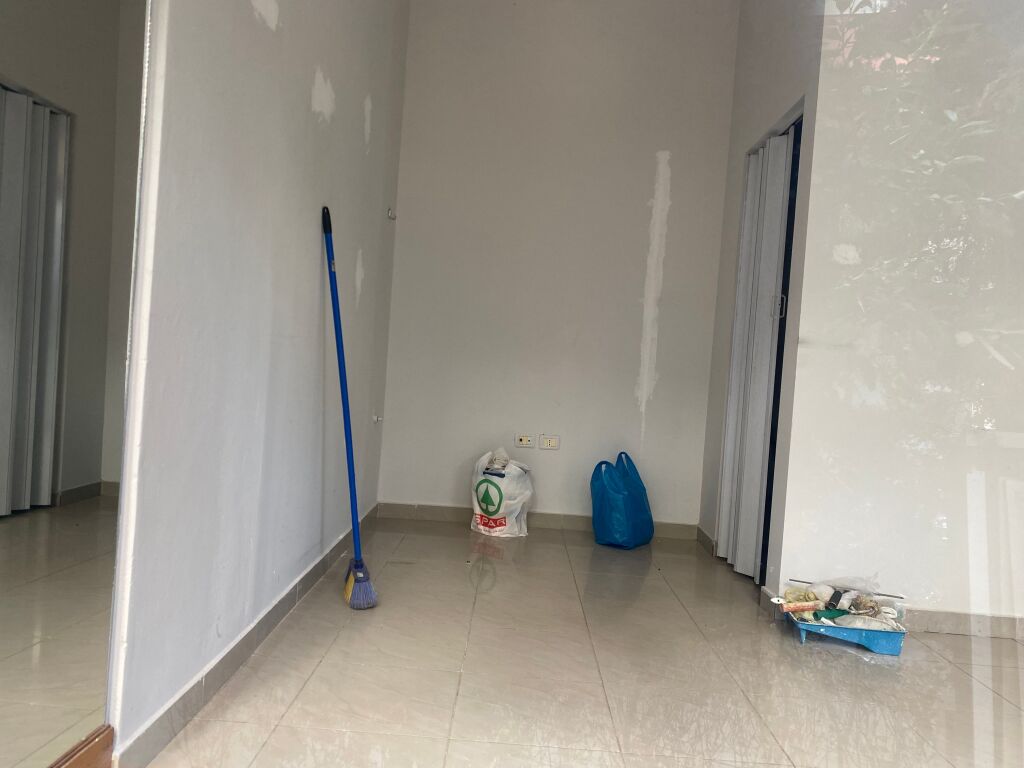 Shop for rent in Fresk!
