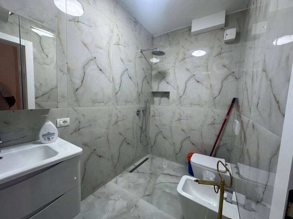 🏢Appartamento in affitto in Via Elbasan, 2+1+2, arredato. 1.000 Euro