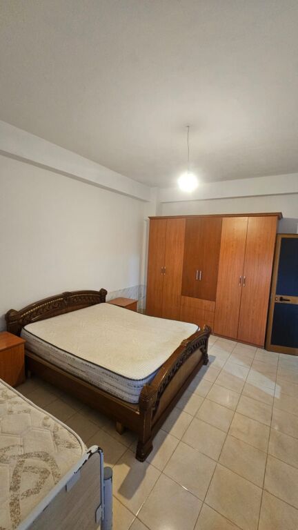 SHTEPI ME QIRA 2+1 + PARKIM - KASHAR , TIRANE