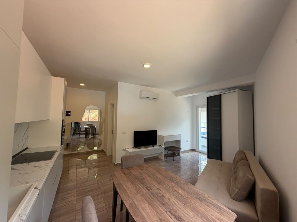 Apartment for sale cold water Vlore