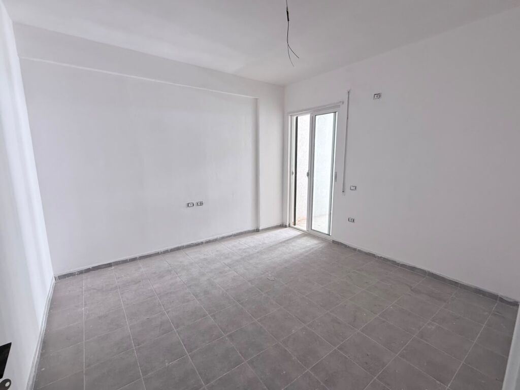 Appartamento 2+1 in vendita Lungomare Vlore