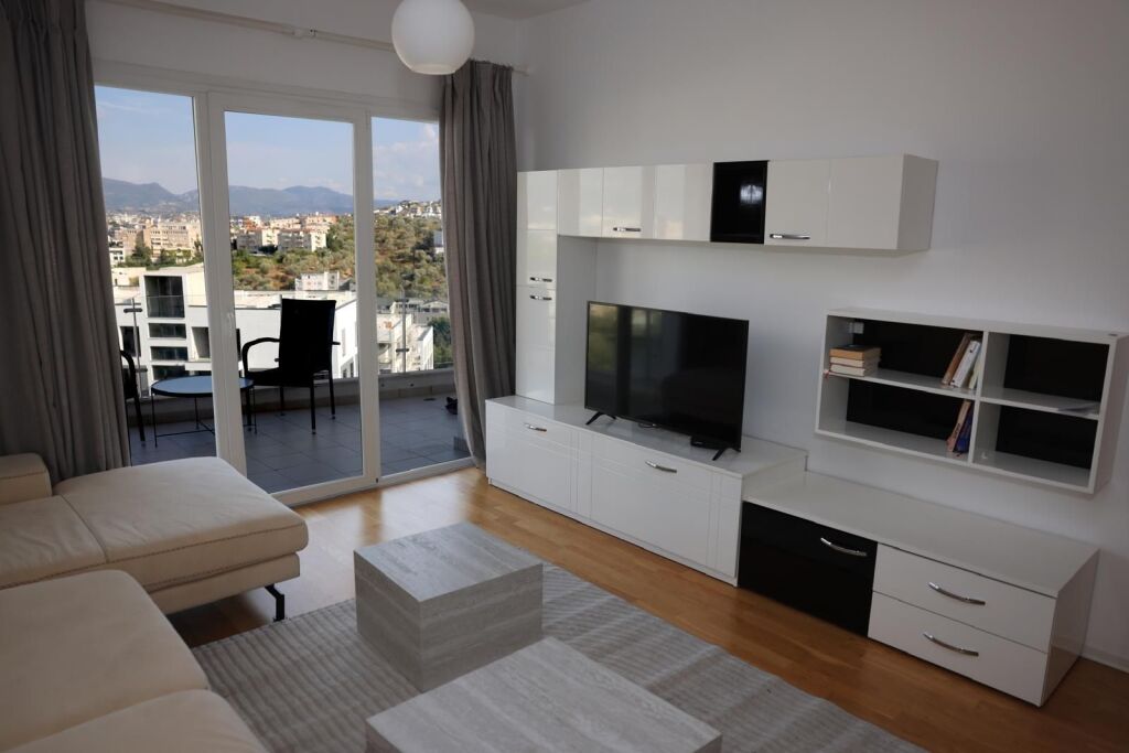 Modern apartment 2+1+2 For Rent, near Artificial Lake – Tirana