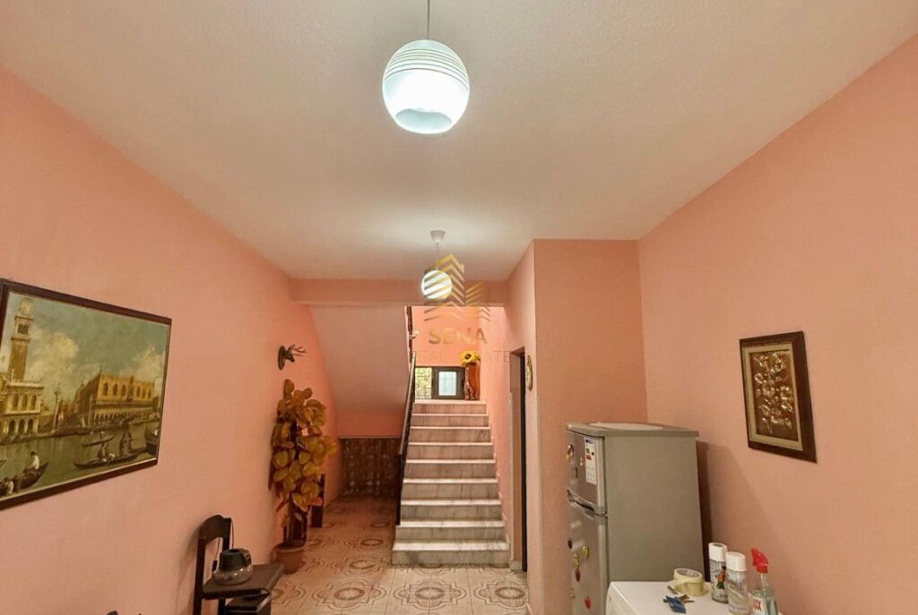 Affitto, Casa Privata 2 piani 2+1+balcone+Parcheggio, Allias, 50.000 Lek/mese