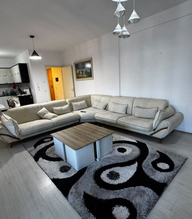 📌 JEPET ME QIRA  APARTAMENT 2+1+2 + PARKIM - KOMPLEKSI GREEN CITY