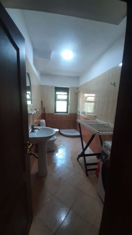 APPARTAMENTO IN AFFITTO 2+1 - BRRYLI, TIRANA