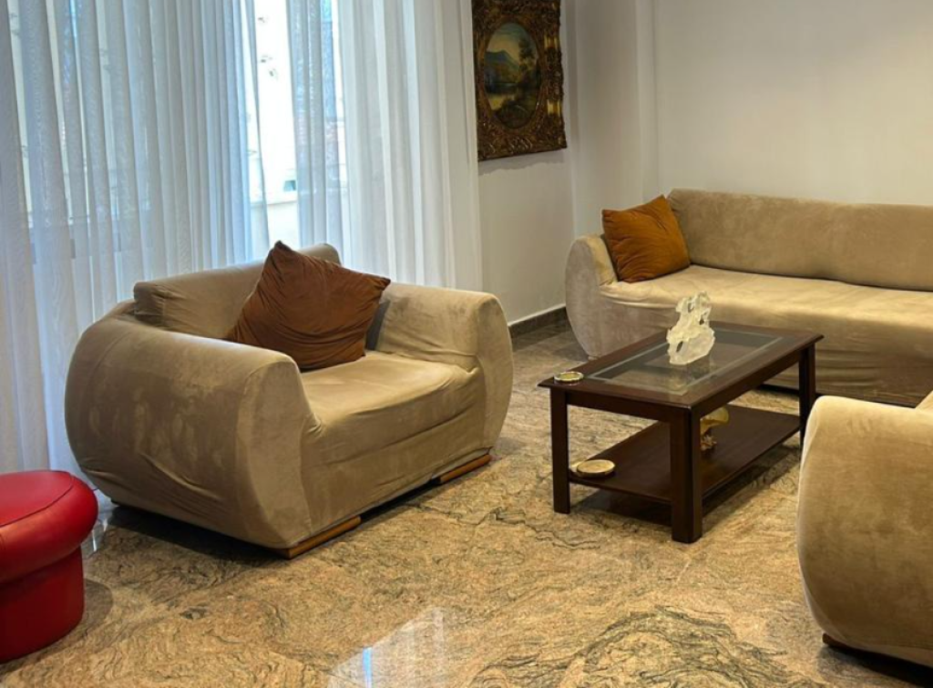 Appartamento 2+1 in affitto in Centro, Piazza Skenderbej! 90.000 leke!!12