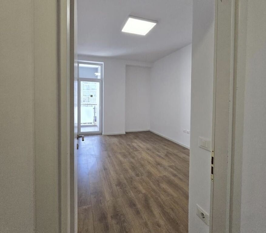 Apartment 3+1+2 for rent at Komuna e Parisit, KIKA 2