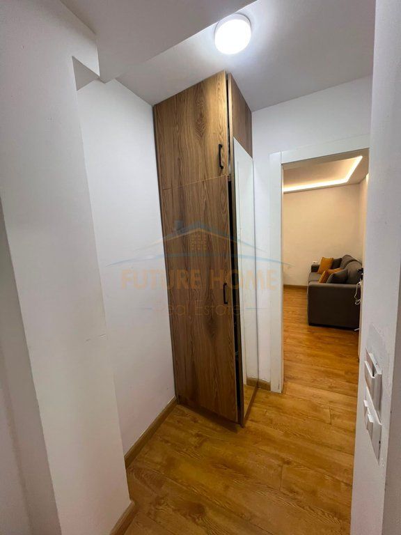 Qera, Garsoniere, Xhamlliku, Tirane