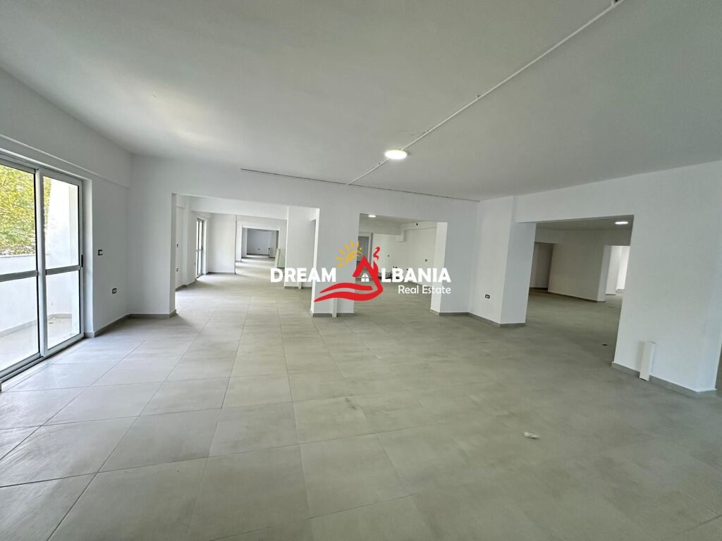 Duplex space for rent on Dritan Hoxha Street, near ProCredit Bank in Tirana (ID 4261881)