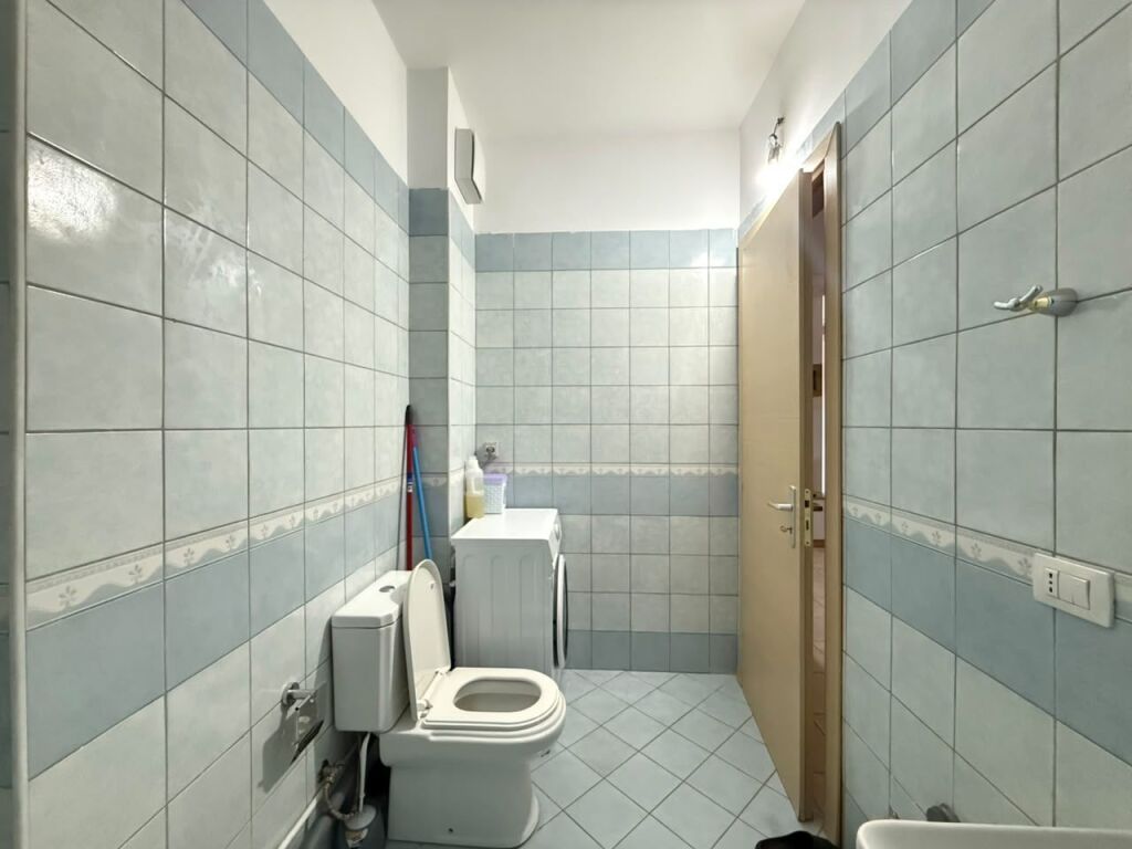 🏡 JEPET ME QIRA AFATGJATË APARTAMENT 1+1, VLORË