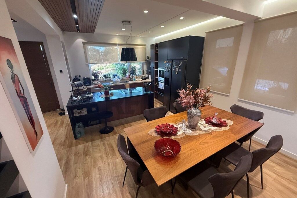 Vilë - Për Qira - Pezë Helmës, Tiranë(ID: 530411001-1466)