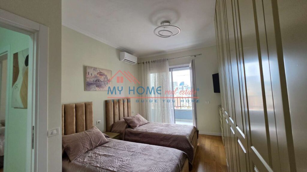 Apartament 2+1 me qira Pazari i Ri Tirane