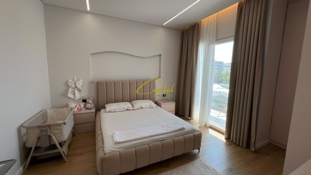 APARTAMENT ME QIRA 1+1 VLORE 700 EURO