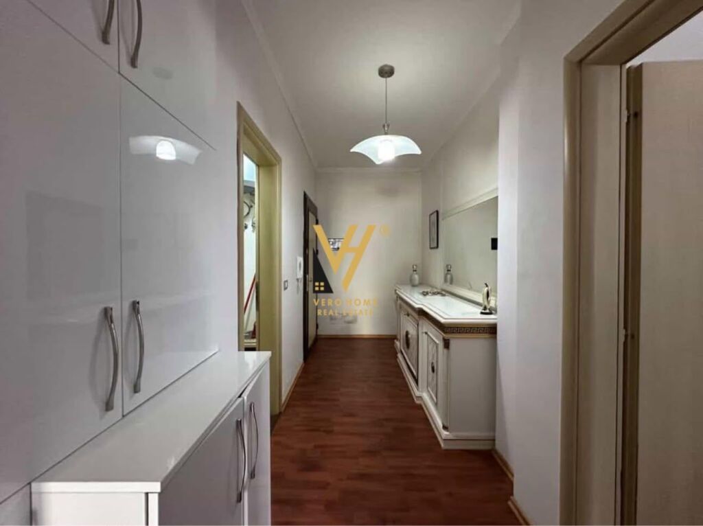 SHITET APARTAMENT 1+1+2BLK TE SHKEMBI I KAVAJES 155.000 EURO
