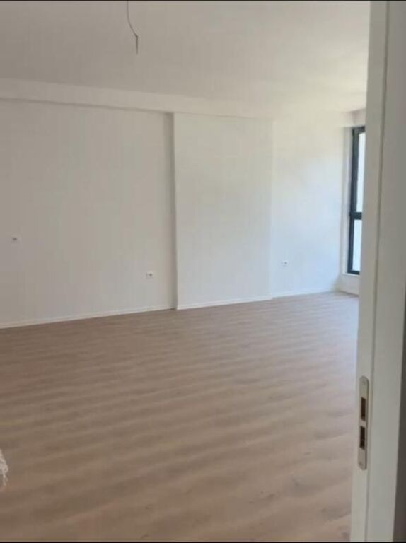 Apartament 2+1+2 me Qera në Rrugën "Jordan Misja", Tiranë (70,000 ALL/ muaj)