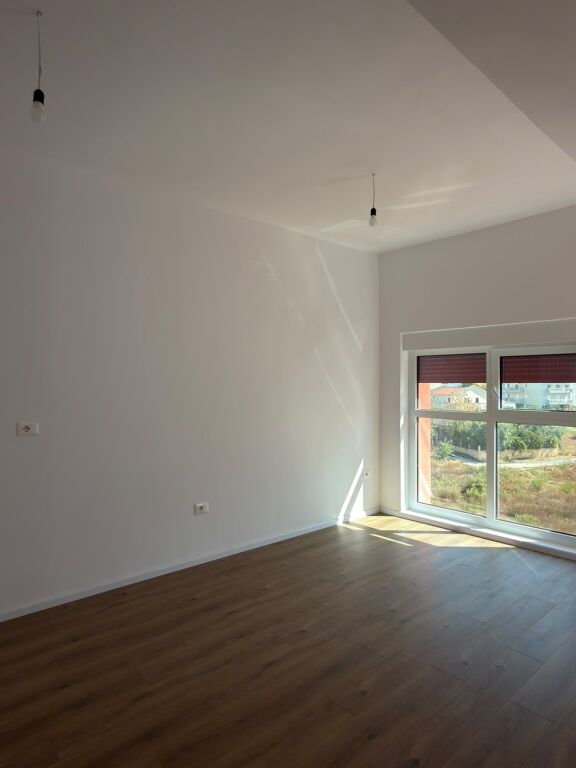 Shitet apartament 1+1 në Ali Dem për 110 000 €