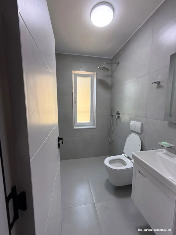 Apartament me qera 2+1 tek Medreseja (ID B221459) Tirane