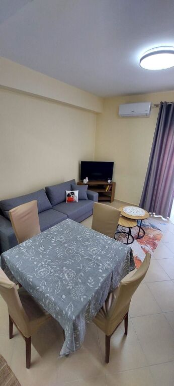 APARTAMENT 1+1 ME QERA – UJI I FTOHTË, VLORË