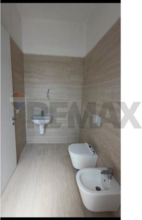 Modern Apartment in the Delijorgji Complex, Tirana