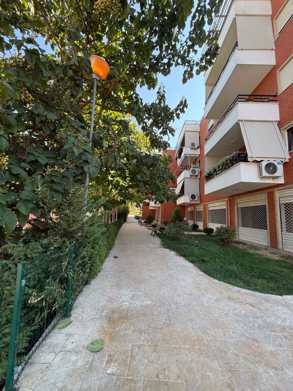 Apartment 2+1 for rent in the Fratari Complex, Botanical Garden area.