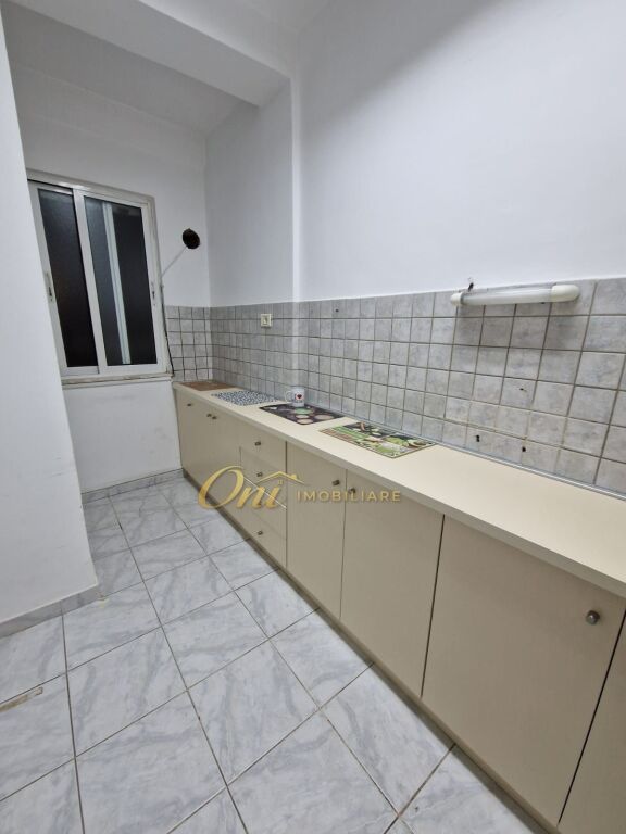 BLOCK OFFICE SPACES 120M2 FOR RENT