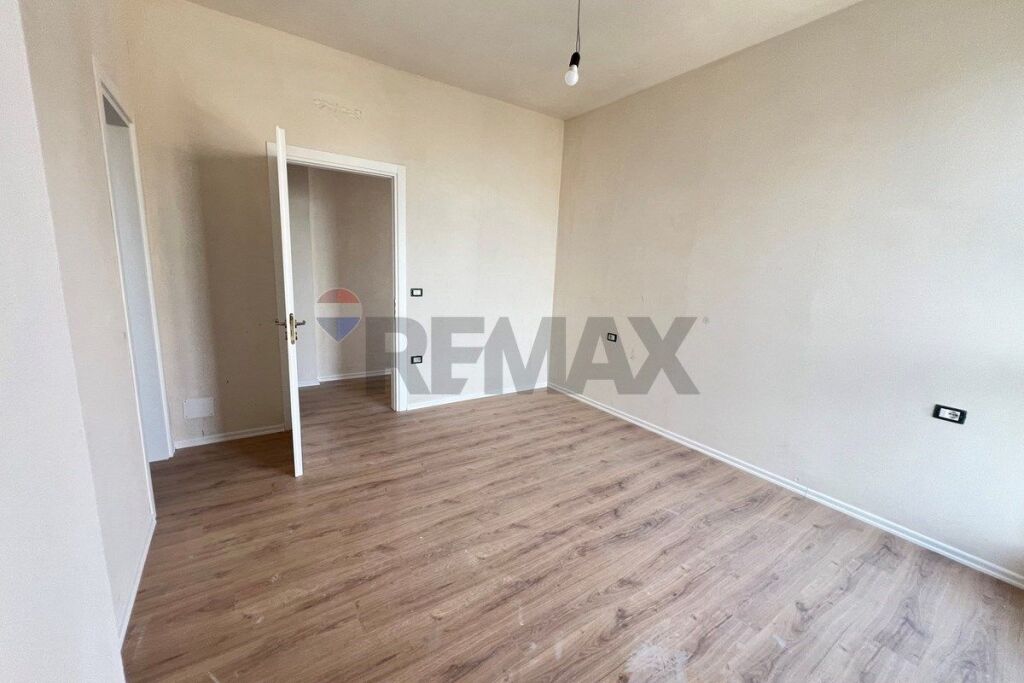 APARTAMENT 3+1 PER SHITJE KOMUNA PARISIT