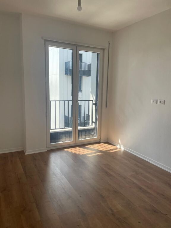 Qera | Apartament 2 + 1 | Rruga 5 Maji | 550 €/muaj