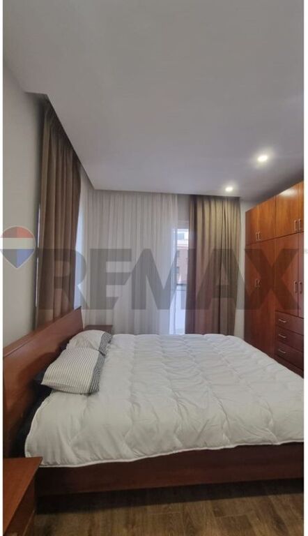 Zogu i Zi, Apartment 2+1 for Rent