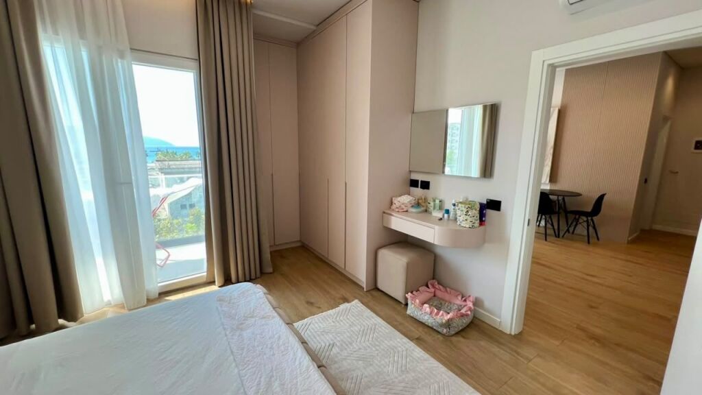 🏡 JEPET ME QIRA APARTAMENT 1+1 – LUNGOMARE, VLORË.