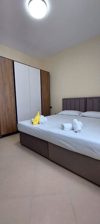 APARTAMENT 1+1 ME QERA – UJI I FTOHTË, VLORË