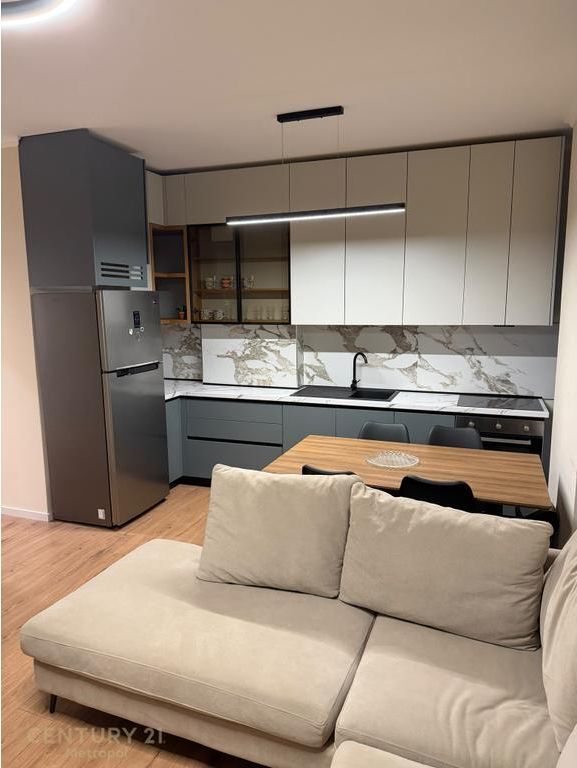Affittiamo appartamento 1+1, Nuovo Boulevard!