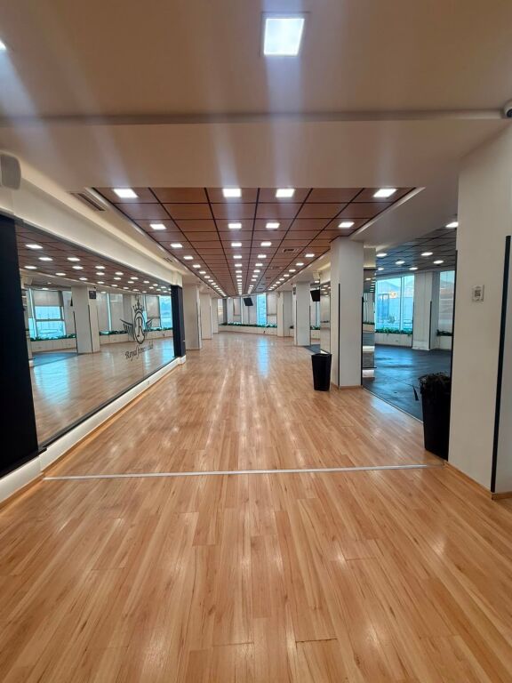 Business premises for rent in Astir !!!