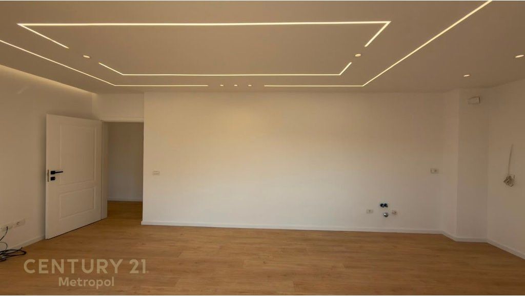 IN VENDITA | APPARTAMENTO 2+1📍 21 Dhjetori |Dietro l'ex UET 265.000 €