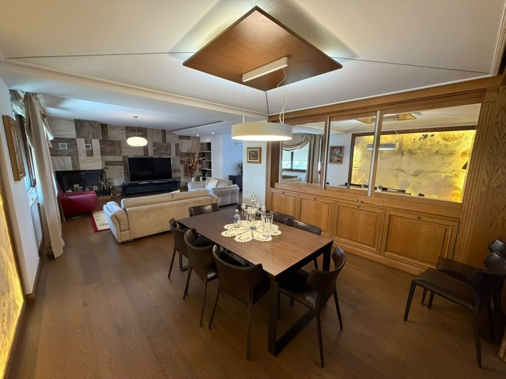 ✨ Elegance, space and comfort near the Zoo! ✨  🏡 Apartment 2+1+2 | 240 m² | 8th floor, top floor
