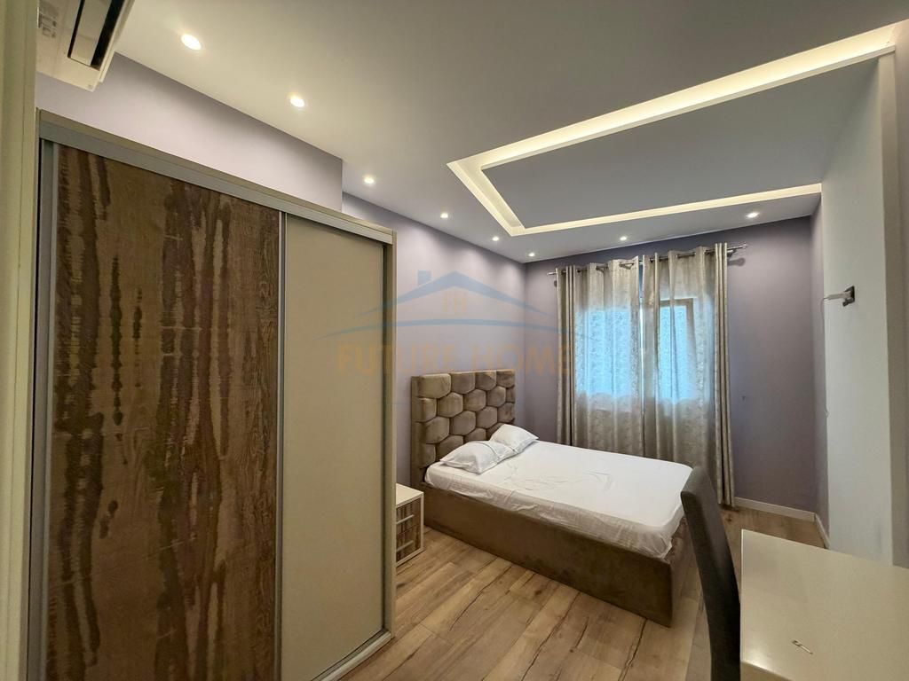 Qera , Penthouse+ 3 Poste Parkimi , Liqeni i thate , Tirane
