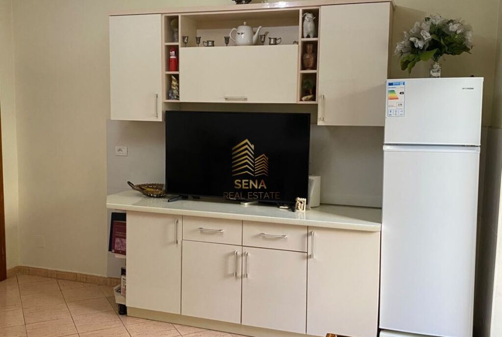 Affitto, Appartamento 2+1+Blk, 5 Maji, 45.000 Leke/mese