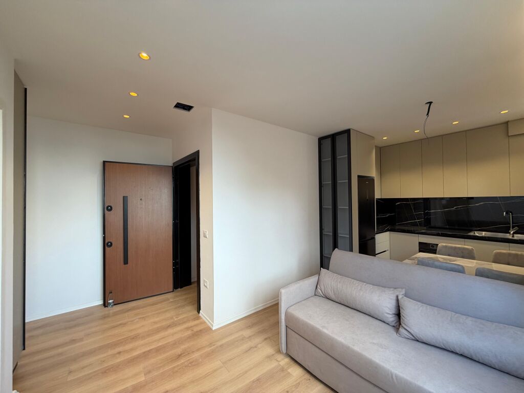 Qera, Apartament 1+1 , Pazari i Ri , Tirane