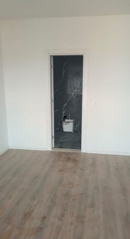 APPARTAMENTO IN AFFITTO 2+1 NUOVO BOULEVARD 75.000 LEKE FH-94015