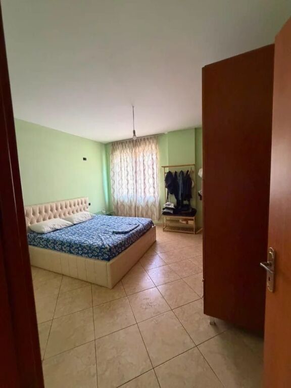 Jepet me qera apartamenti 1+1