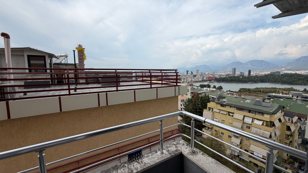 Apartament Per qera 2+1+2 liqeni thate