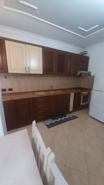 APPARTAMENTO IN AFFITTO 2+1 - BRRYLI, TIRANA