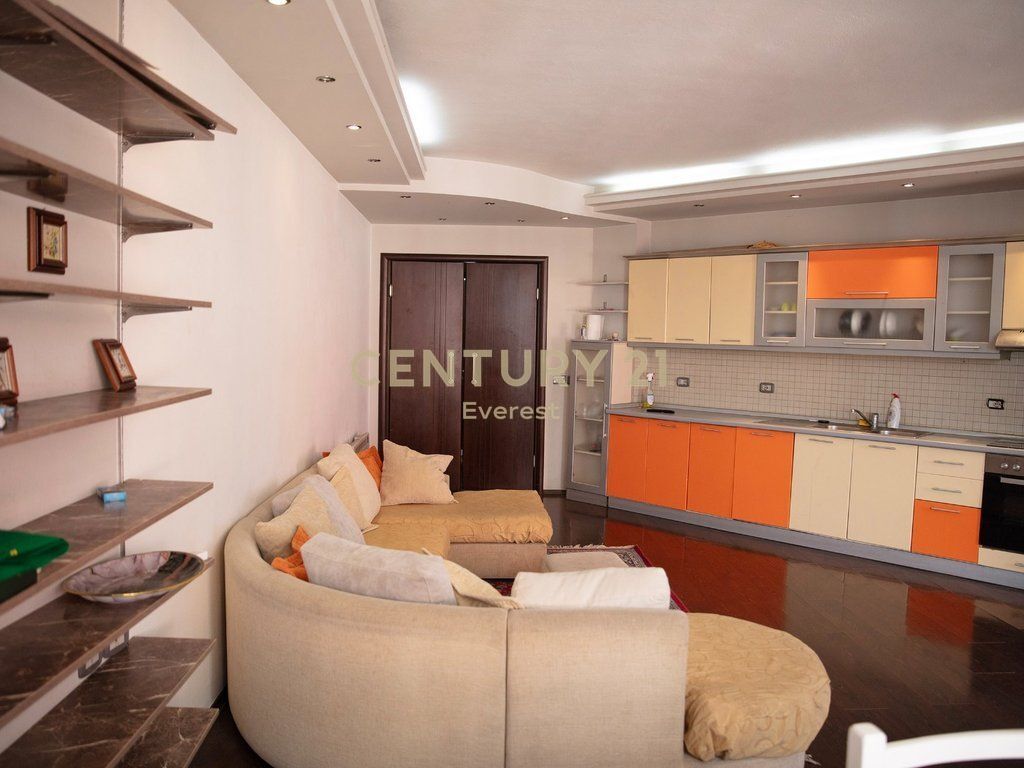 RRAPO HEKALI, SHESIM APARTAMENT 3+1+2 329,700 €